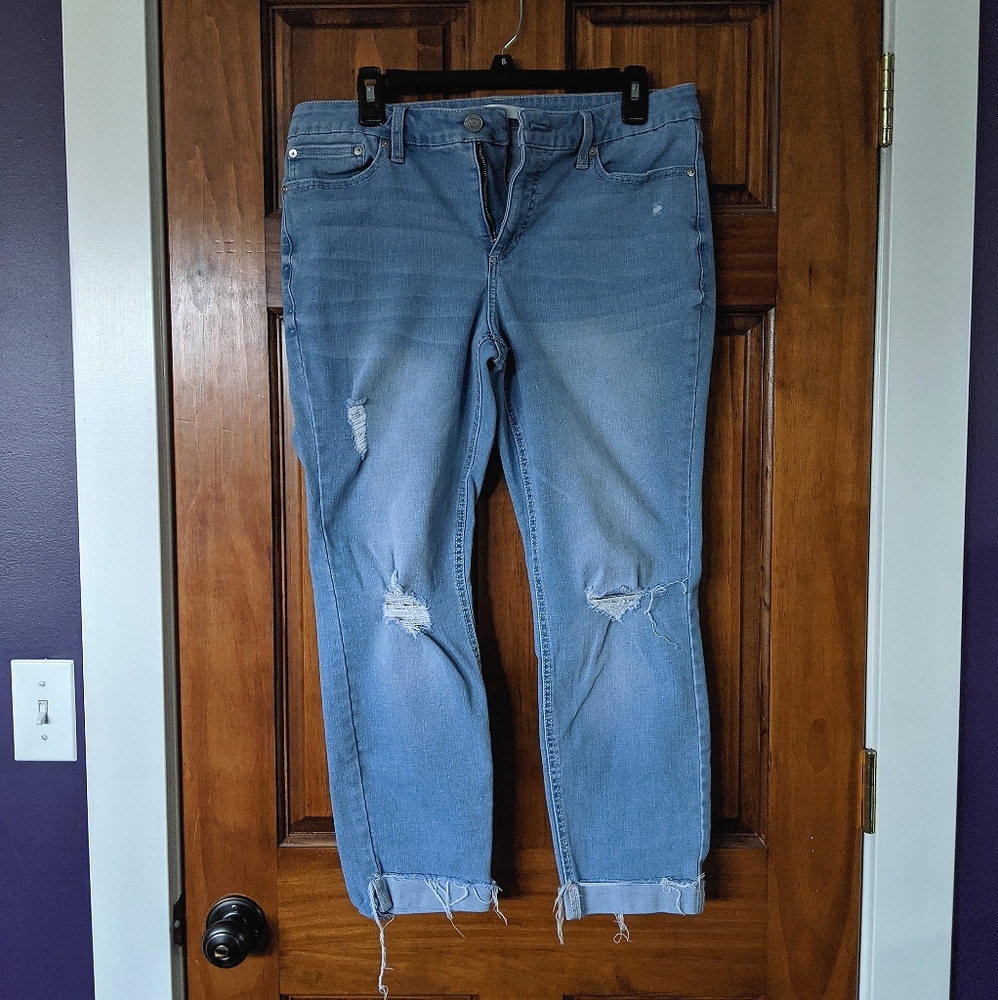 Lauren Conrad skinny jeans ripped
